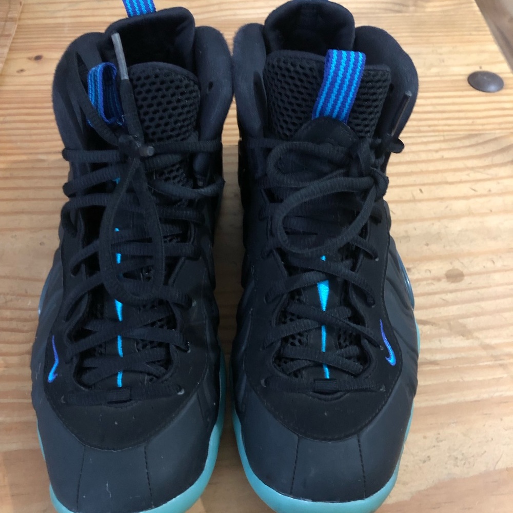 Nike foamposite shoes, clean and lots of life left